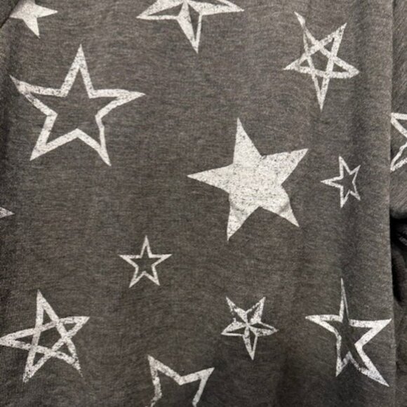 Grey & White Star Raglan Sweatshirt - NWOT - Picture 5 of 16